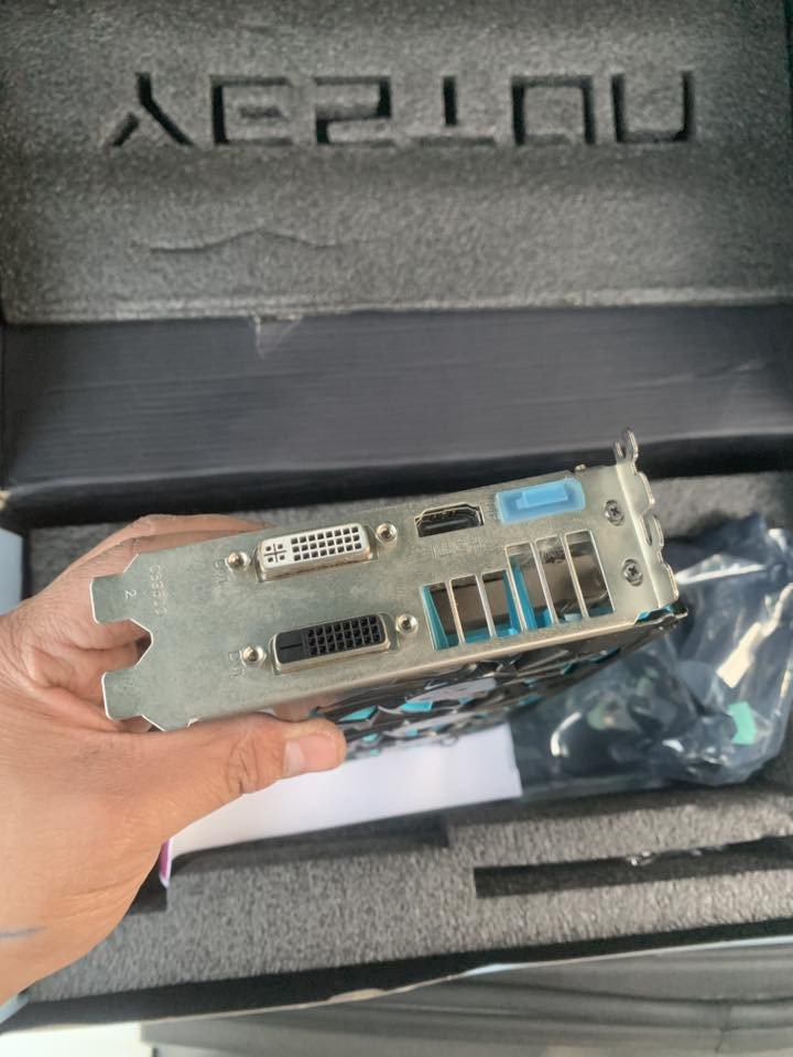 كارت حاسبة 
السعر 40 
***********
