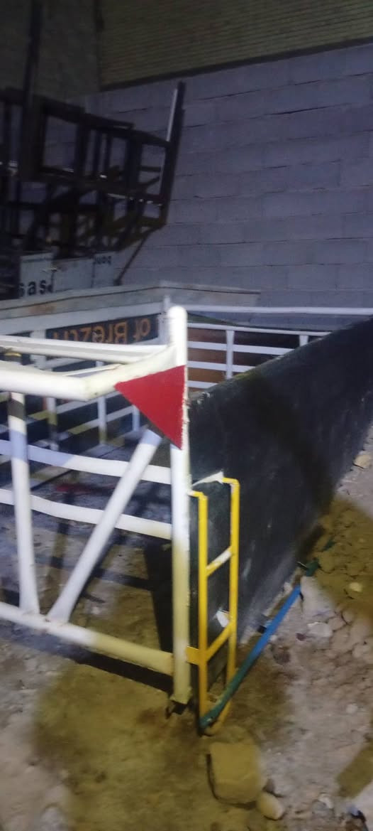 سلام عليكم محجر كيه نثيه للبيع المكان بغداد المعامل السعر 300 الهاتف ***********
