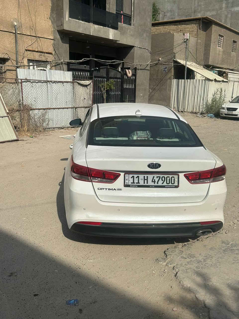 سلام عليكم اخوان كيا اوبتيمة وارد امريكي ضرر جاملغ الخلفي  فقط وباب السائق اكلير  بسمي  السنوية 2030 تنتهي  موديل 16 110وبيهة مجال مكاني بغداد البياع شرطة الرابعة  مكينة 2400جيتي ***********
