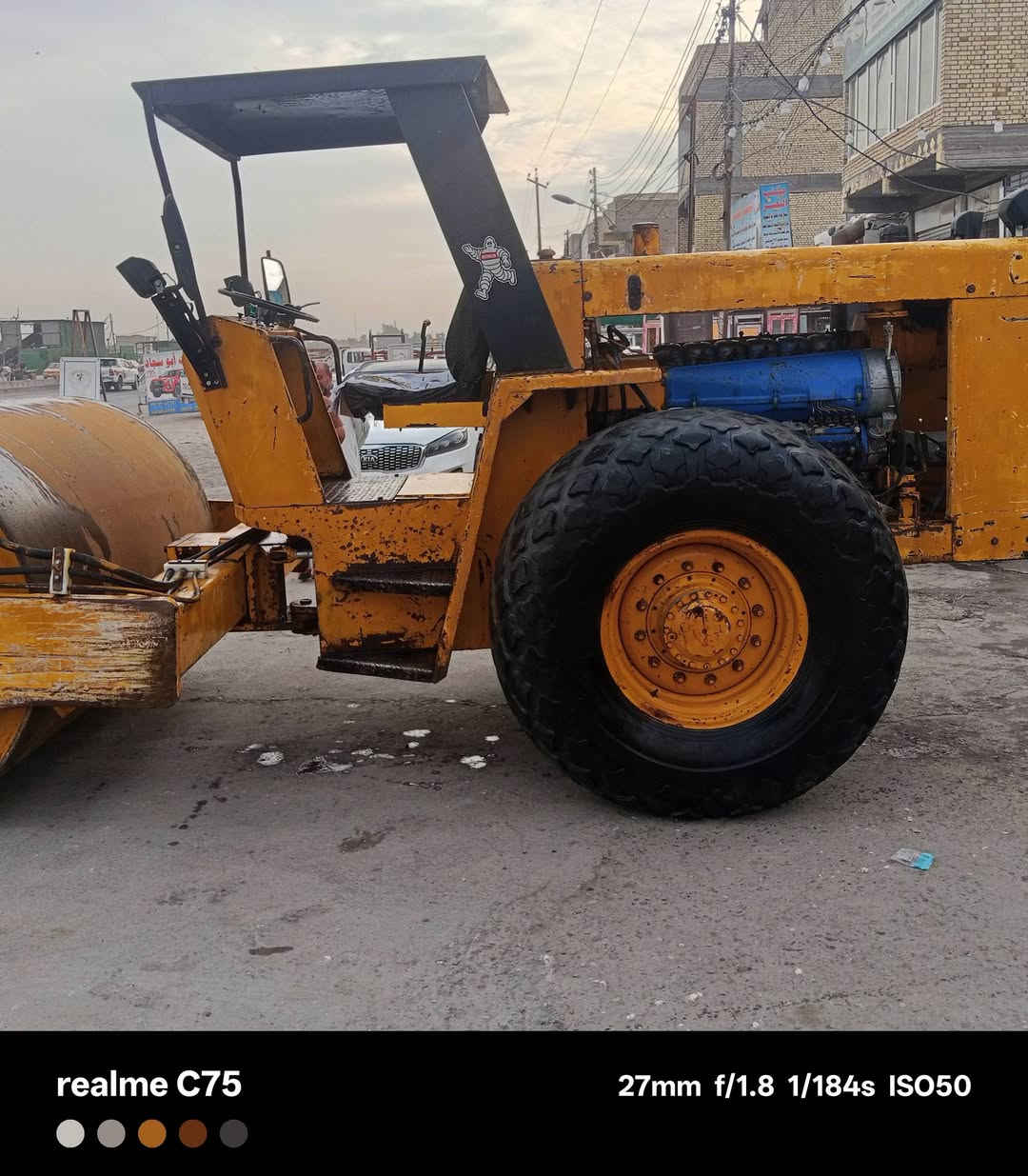 السلام عليكم عادل ابو ماك موديل 82 للبيع للاستفسار الاتصال على هذا الرقم***********
