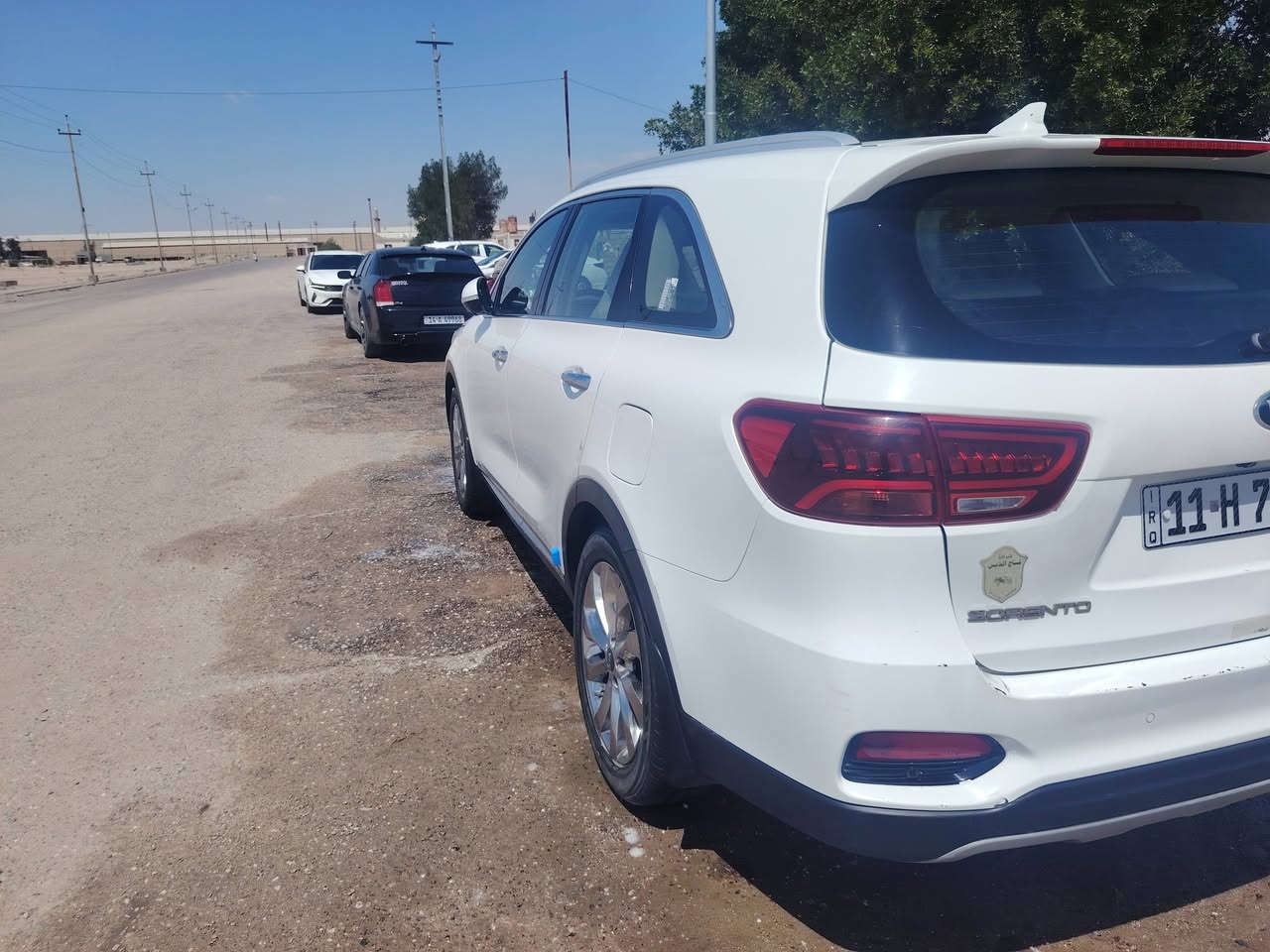 اسلام عليكم جميعت وتحياتي الكم سورنتو 2020 فول المواصفات معروفه الفول تمريد ثلث قطع سيارع معروف مواصفاته سعر 270 وشراي تصل ***********
