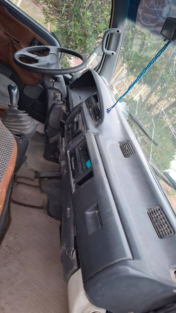 اسلام عليكم كيا سامسونك حمل موديل 96 سبعه جنكال كما موضح بالصورة رقم بغداد الماني السعر 40 وبيه مجال مكاني بغداد الاستفسار الاتصال ***********
