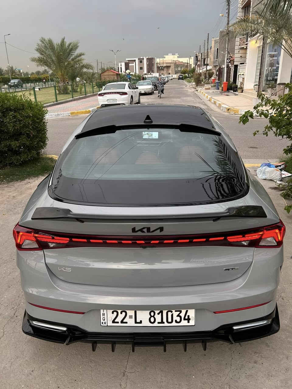 كيا كي فايف 2023 فئه GTLine فول مواصفات
لون آسمنتي داخل احمر 
ماشيه 36الف km
وارد امريكي ضررها بسيط جاملغ وباب مبدله بباب بلادي. وبيها بارد شبر فقط 
ارضيات حوضية وياها  
بصمة
بانوراما
داخل جلد احمر 
شاشه كبيره مال فول مدعومه بنظام GPS وكار بلي 
شاحن تلفون لاسلكي
رادارات محيطيه 
قيادة ذاتيه 
اوتو ستوب امامي
اوتو ستوب خلفي 
هاند بريك بصمه
نظام اوتو هولد
وسائل ترحيب 
كامره خلفيه داره فولHD 
ويل كب الجبير
نطام مري متحسس
خمس مودات قياده
تدفئه بالسترين
اشاير بالمري
بك لايت ليد
محرك 1600 تيربو 
ومواصفات الجيتي لاين معروفة
السعر 195$   
الله شاهد من امريكا طالعة ب16.500 
ونقل وتصليح وكمرك وكماليات اصليه السياره صارت عليه اكثر من 24 الف $ 
والوصولات موجوده وبالعافية على الي ياخذها 
رقم الهاتف ***********
