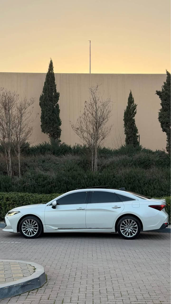 toyota  avalon  

تةنها بۆفروشتن  
تويتا  ئةڤةلۆن  
موديل ٢٠٢٣ 
٥٦ هةزار كيلومةتر روشتوة
هيچي پيوة نية
فول مواسةفات
سةيارةكة نمونةية
سعري ٢٧٦$ مةجاليكي كةم
سةيارةكة لةسليمانية
***********📞 السليمانية, العراق
