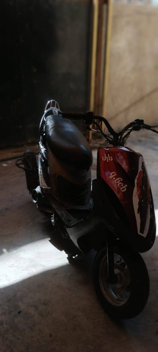 دراجه ماكس 120 عدله مال لعب قويه شلعه دراجه مرتبه نقص بس عرموطه مال هندر دراجه تشتغل بس عرموطه طكت سلف وكف سعرك لا تكسر بيها 
*********** مكاني بغداد
