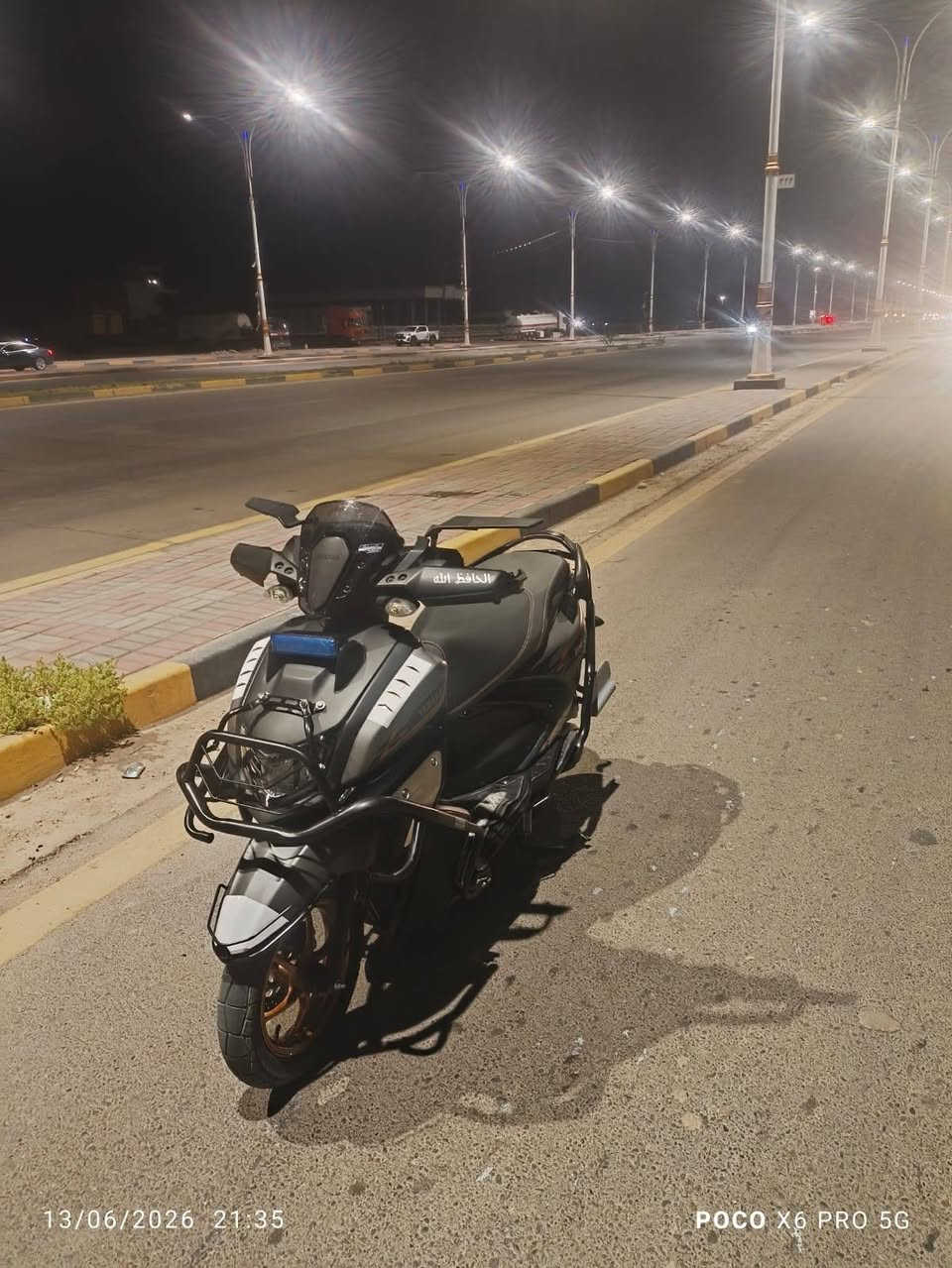 سلام عليكم دراجه للبيع ZR 26 دراجه نضيفه شخط ما بيهه وين ما يعجبك تفحص افحص السعر مليونين 650 بيهه مجال بسيط ***********
