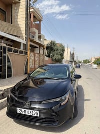 كورلا ٢٠٢٥le السيارة ماشية ١٤٠٠٠mi مواصفات هاند بريك بصمة اوتو هولد لا...
