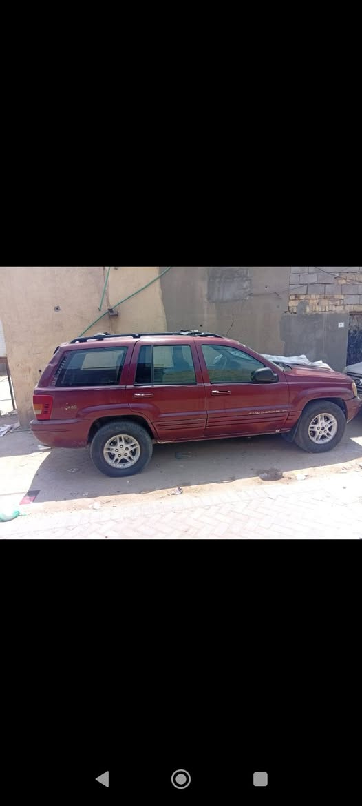سلام عليكم جيب شيروكي مال قاصرين للبيع البصره *********** سياره جاهزه كهرباء مكينه جديده
