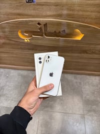 آيفون ١١ • بطارية ٧٥٪ • نضيف فول