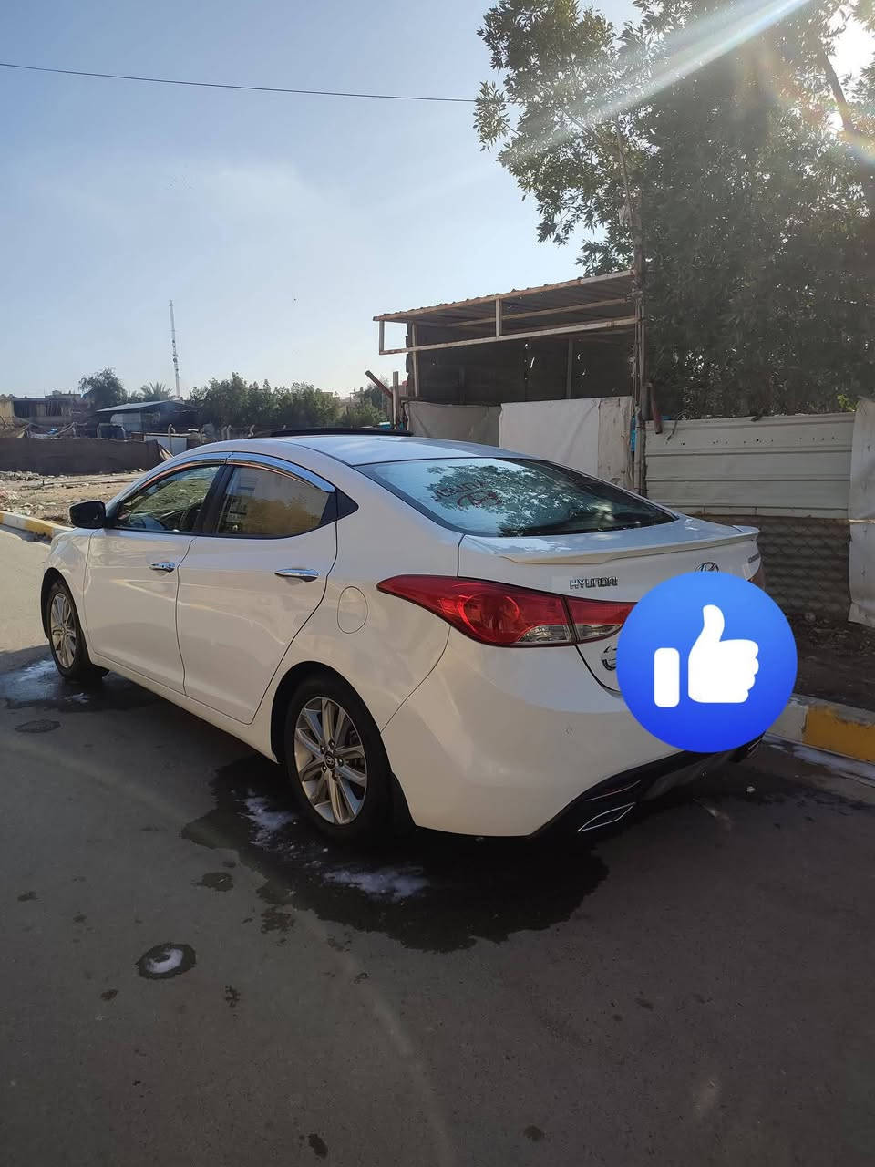 سلام عليكم الانترا موديل 14 سياره واحد علا واحد لمتدد محرك 1800 سياره بيه صبغ جوه قبق البانزين فقط غيره مكفوله ماشيه 180 رقم بغداد بسمي كامله سياره مكانه الحسينيه ***********  السعر130
