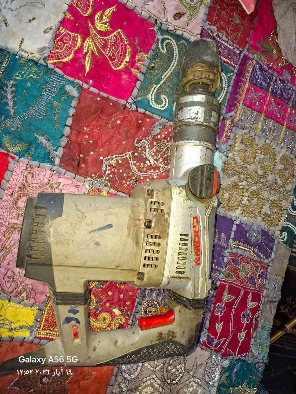 سلام عليكم 
عندي ذن شرط الشغل بيهن همر او بيهن ثقب
مكاني بغداد دوره ميكانيك 
سعرهن كلهن شلع 150 الف 
سبب بيع اريد اصفي غراض فقط 
للستفسار ***********
