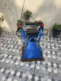 شلاخه للبيع شغاله سعرها 135 وبيها مجال للاستفسار 07737265846