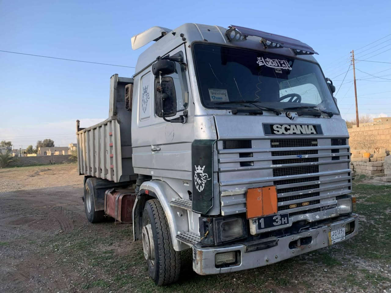 السلام عليكم للبيع كلاب سكانيا ١١٣ تك أجوابه رقم انبار فحص للأستفسار الاتصال ***********
