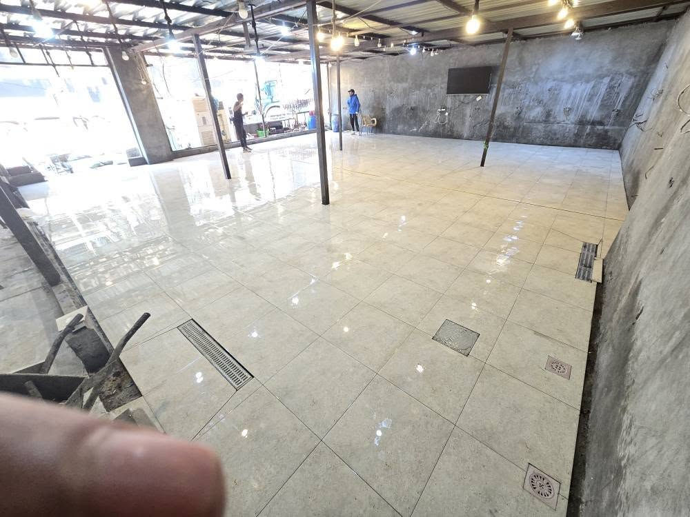 خلفه سيراميك متفرغ للعمل
نعمل سيراميك مرمر كرانيت 
بايات درج حجر قرض بورسلين 
استفسار اكثر اتصل
 *********** واتساب 
‏‪***********‬‏ واتساب 
‏‪مستعدون لكافه أعمال الترميم كربلاء, العراق
