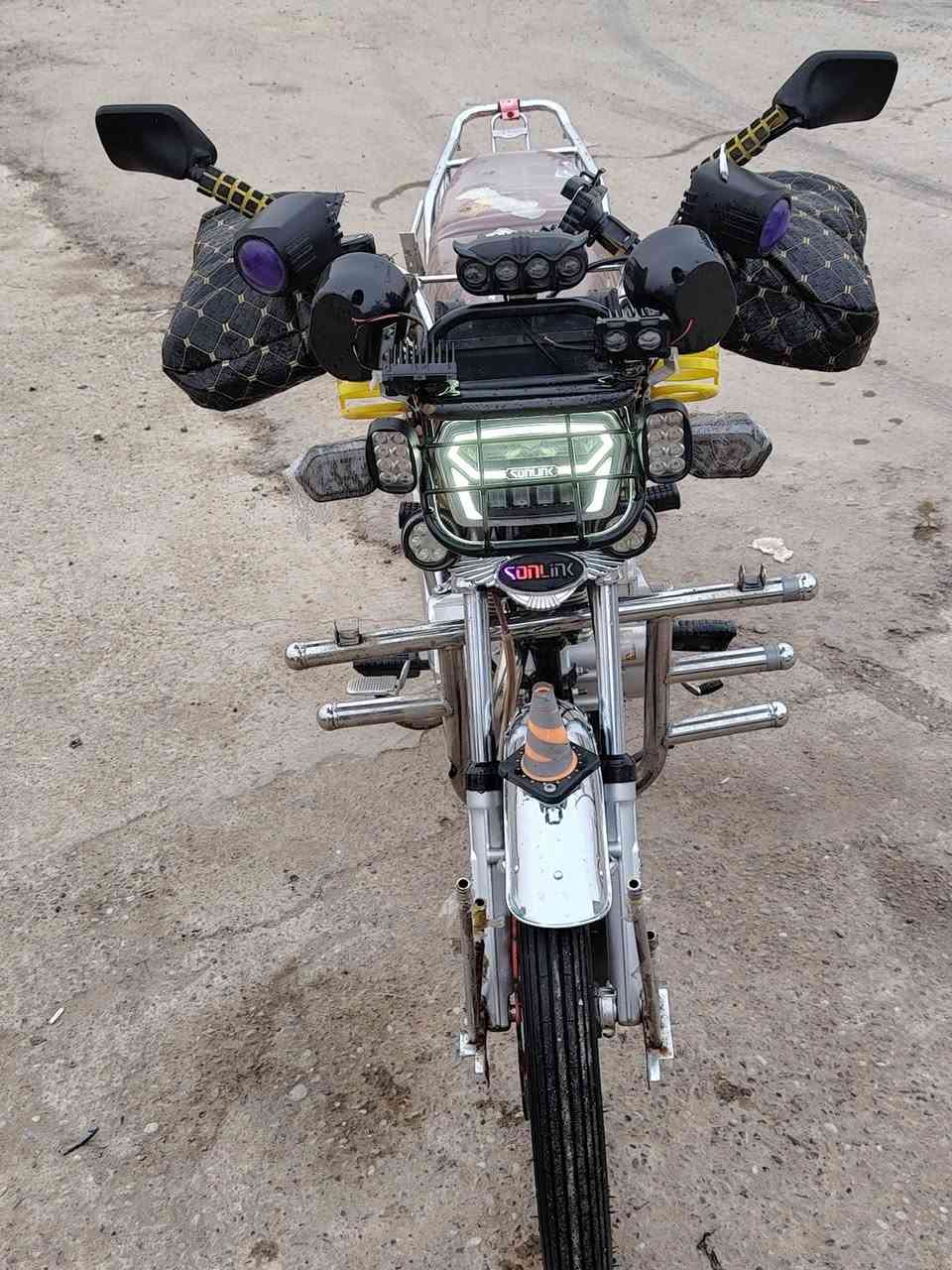 السلام عليكم
دراجة للبيع 
السعر 750وبي مجال
الموديل 2024
 حيل حلو وجدا نضيف 
للاستفسار الاتصال على الرقم ***********
