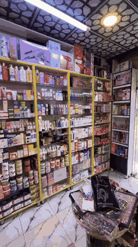 فاترينات للبيع فاترينا قياس ٣x٦٥ عدد ١٤  فاترينا قياس ٢٥٠x١٠٠ عدد ٣ مي...