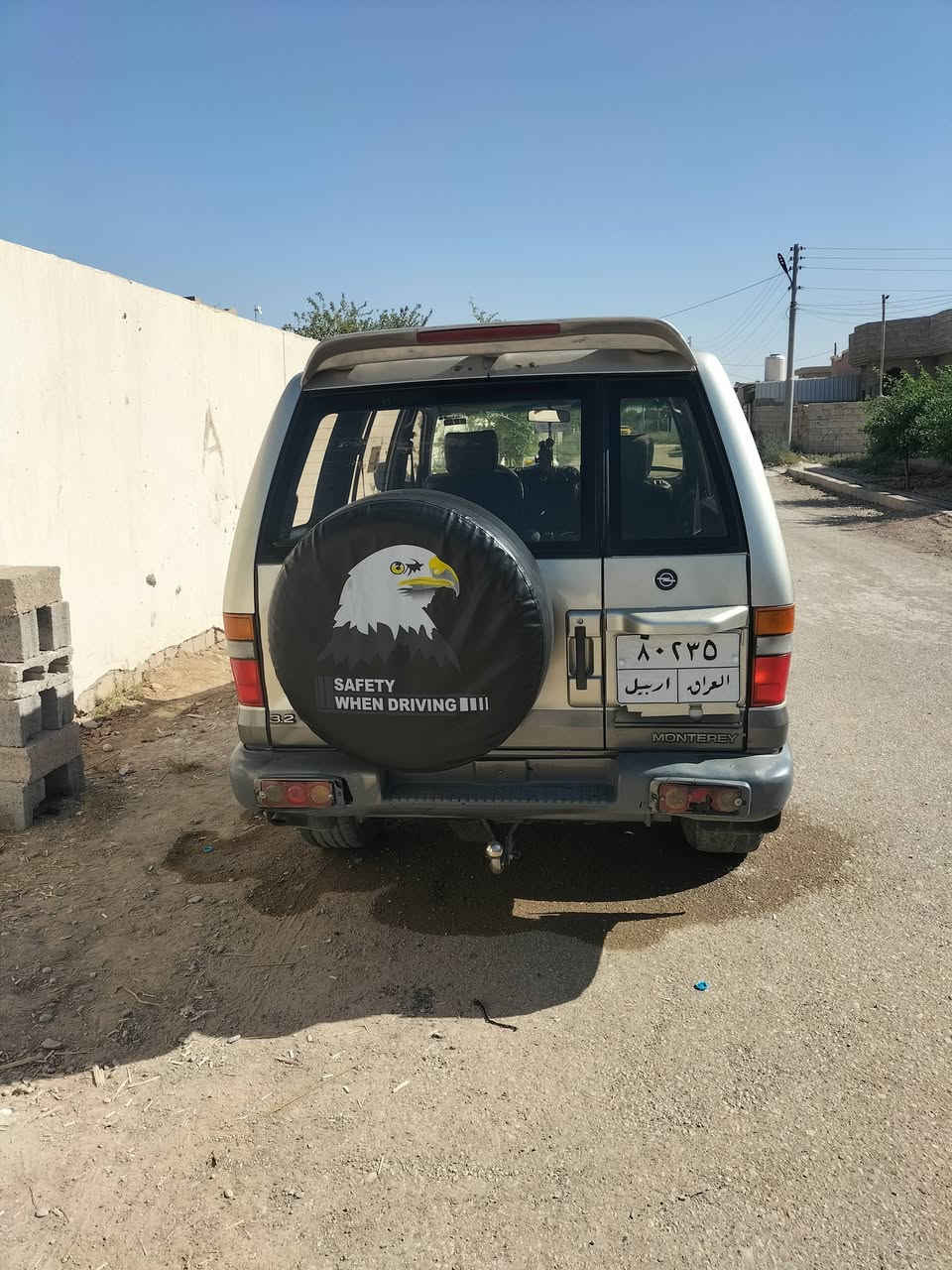 بةناوى خوا ئؤبل ئاسوزى بؤفرؤشتن مؤدئل 1994 كئروو مةكينةى ئؤميكاية كئر تؤماتيكة جوار بستؤنة هةموو كيانى مةزبوتة كارةباى هةمووى ئيش دةكات وةركةراو بةشةرت لئدراوى قورسى نية سبوخ عامة بؤجوانى سةقفى سبوخ نية تةحويل خةرامة براوة بةشةرت سعرى 30وةرةقة بارةى علوجئكة رةقةم ***********يان ***********
