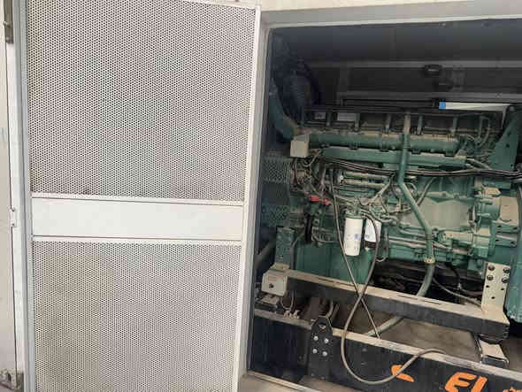 سلام عليكم
ڤالڤو زيرو انجكتر عدد 2
D16-41 
توليد 500KV
فول كاتم فول مواصفات 
***********
مكاني كركوك
