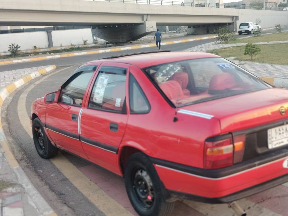 سياره اوبل فكترا موديل 91 حجم 20سياره نظيفه جدا كولشي مابي شرط بدون ضربه سنويه منتهي شرط تحويل كهربائية كلها شغال تخم صدر جديد سعر 28وبي مجال بسيط عنوان كركوك رقم هاتف *********** كركوك, العراق
