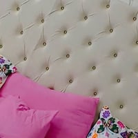 ميز مرايا • لون ابيض • قليل الاستخدام