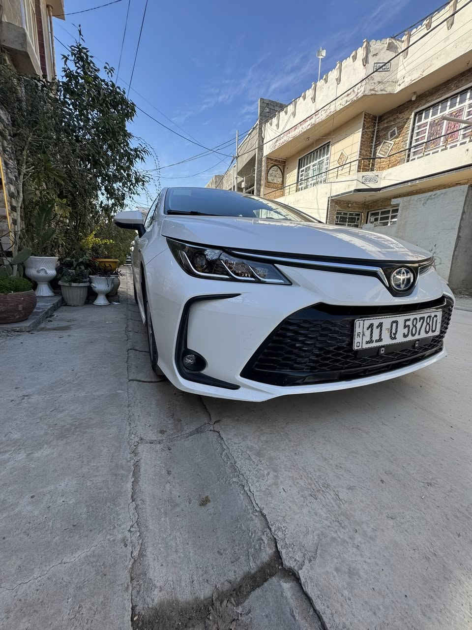 السلام عليكم كورله 2024 ام العلامه الزركه المرغوبه
ماشيه 31 الف باسمي رقم بغداد دولي وهزه 2026 جديده
مواصفات فول المعروفه بيها بارد كد اصبعين بل باب موضح بل سونار 
بصمه 
شاشه
تبريد قطعتين 
ابل كار بلي 
اوتو هولد 
هناد بريك بصمه 
عداد دجتال 
مود درايڤ
ومود درايڤ مال EV
كامره 
رادار. 
تحديد مسار 
تبريد شاشه 
رايدها ب 155وبيها مجال ***********
