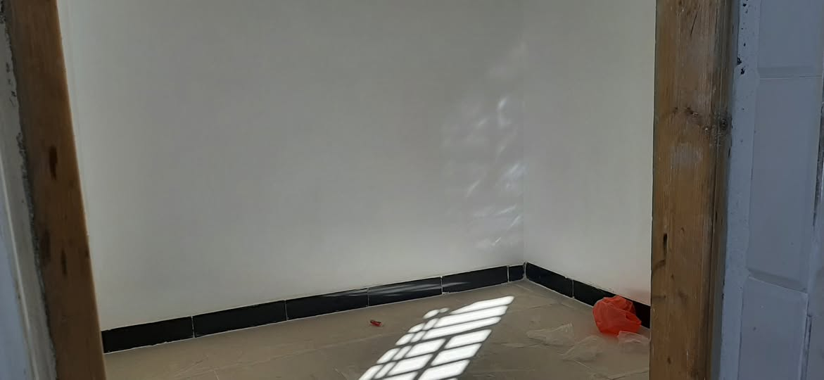 سلام عليكم بيت طابو زراعي سند 25اقرار محكمه مشمول بتطويب نجف حي ميسان شارع الشيوخ بناء طابوك نهروان صب كونكريت بناء درجه اوله شارع عشره اناره ماء تبليط كافة الخدمات بي مساحه
66 ونص بناء جديد مامسكون  السعر39
رقم الهاتف ***********
