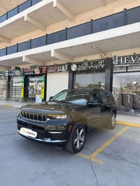 السلام وعليكم للبيع2024 Jeep Grand Cherokee L Limited جيب ليمتد بلاص ي...