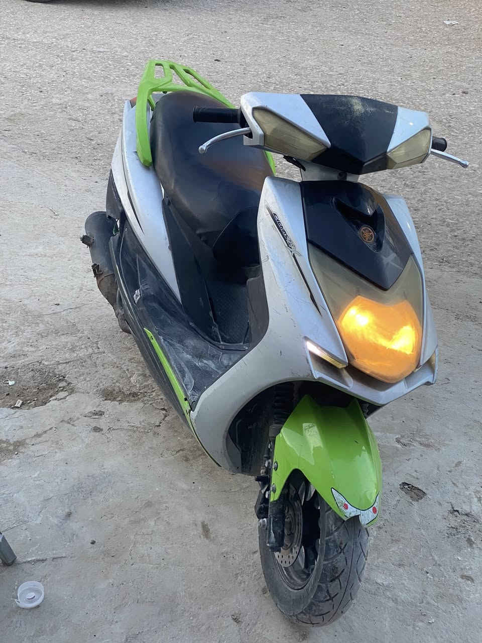 سكنس فحل  مكينه مكفوله 
كلشي شغال مابيه اي نقص هندر  ضمانك تاخذ من باب البيت وجيب فيتر وياك وتفحصه
مكاني بابل نادر الأولى 
السعر 300 وبيها مجال 

‭٠٧٨٩ ٣٩٦ ٨٩٦١‬
