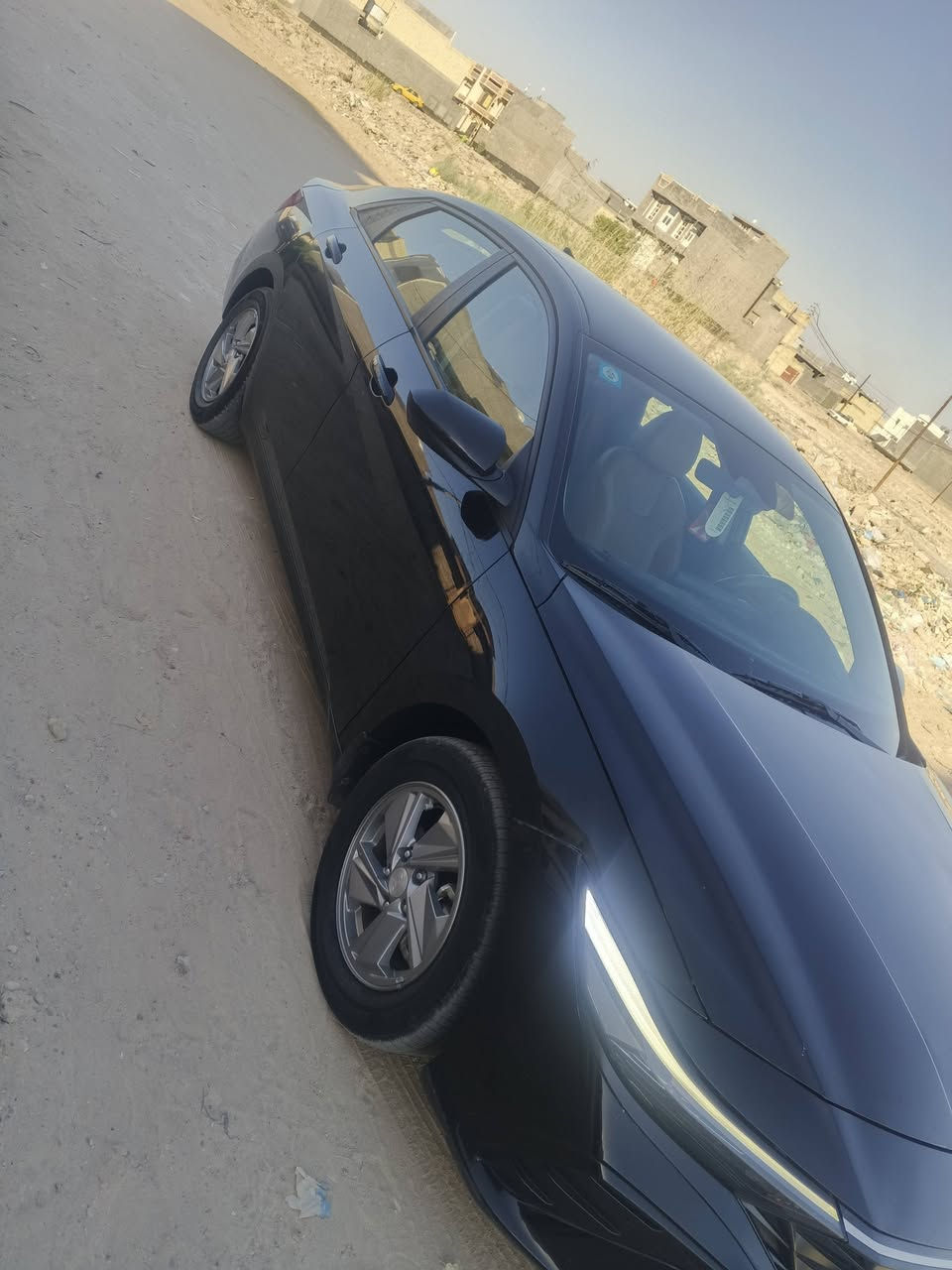 سلام عليكم البيع الانتره موديل 2024 ماشيه 50 سياره جديده ***********,***********
