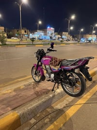 دايون عظم • ٢٣ • بنفسجي