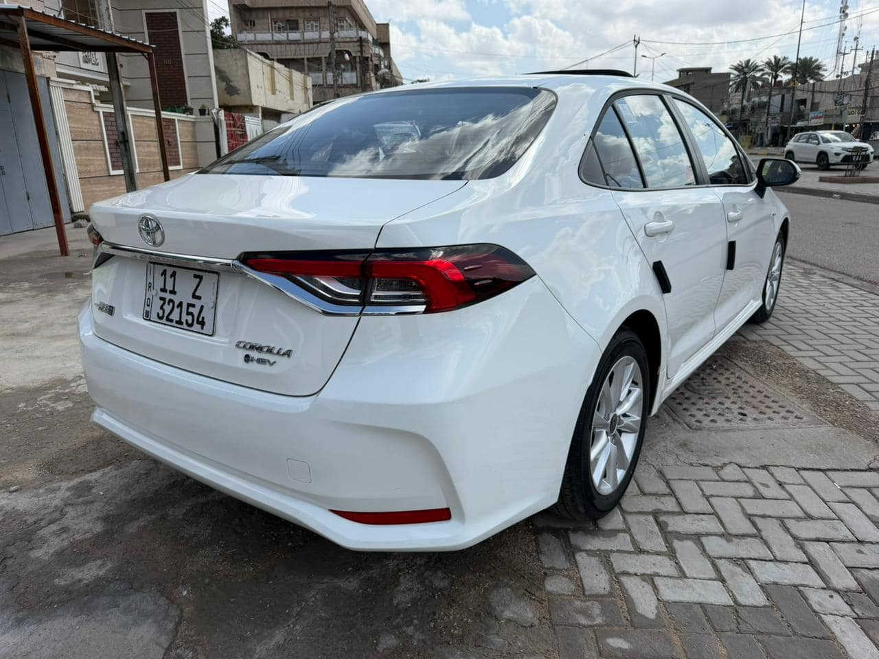 السلام عليكم

للبيع تويوتا كورلا هايبرد 

الشكل الخليجي 

موديل 2024 

ماشيه 18 الف 

مكفوله من الصبغ والتبديل 

ولبارد كفاله عامه  

فول مواصفات 

سبير منازل 

سياره كلش جديده

السعر 155 وبيها مجال بسيط

للاتصال ***********

مكان السياره📍 بغداد
