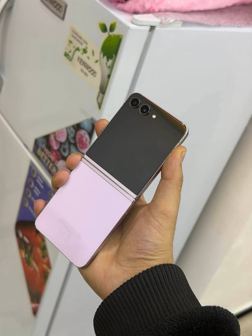 سامسونك زت فلب 5 فايف قابل لل طوي نضافته 100 شرق اوسط مكاني بغداد 256 رام 24 شخط مابي 3 شاشات ينفتح سعر 440 الف خاص شراي *********** واتساب
