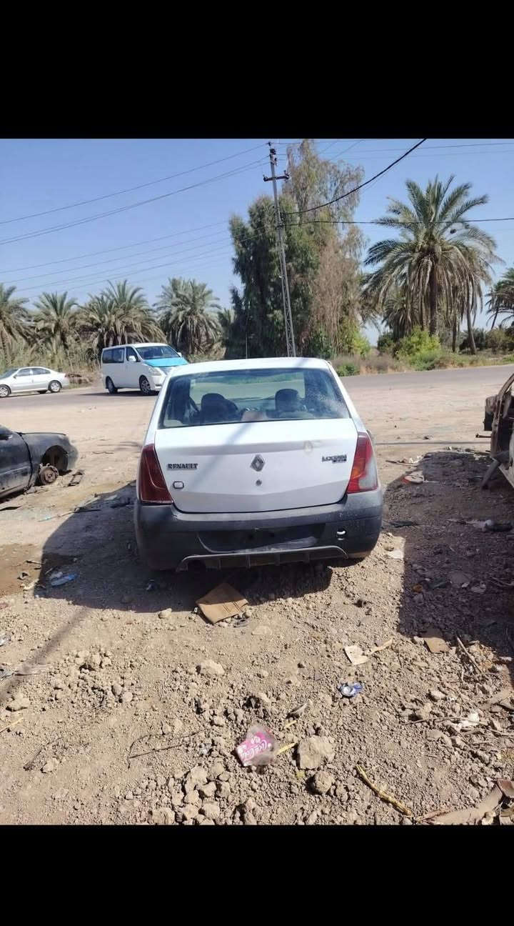 يا الله سلام عليكم رينو لوكان تفصيخ  اليحتاج غراض  جاملقات بيبان مكينه كير صندوك بنيد داخل جديد كشونه نضيفه للستفسار والتصال على الرقم  *********** الرقم الثاني ***********
