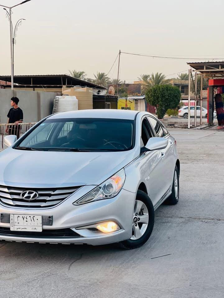 سوناتا 2013وارد كوري سياره كير ومكينه خير من الله تخم تاير حداديه 80بالميه السياره كفاله بس المدكر الورى بي بارد بعد كوري سياره جديده ما عوزه شي السياره رقم بغداد 
السعر 125 وبيه مجال  لشراي


**إذا كنت صاحب هذا الإعلان وتريد حذفه لأي سبب، رجاءا أرسل رسالة إلى الدعم الفني**