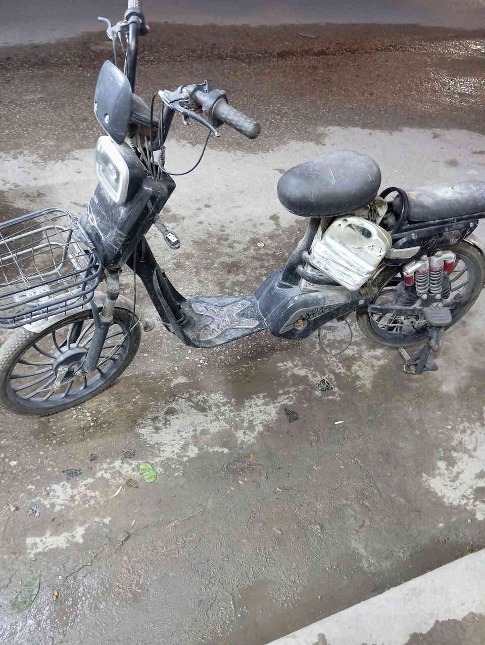 سلام عليكم دراجه شحن عوزها بطاريات السعر  150 وبيها مجال للشرايه مكاني كربلاء حي البعث الاستفسار ***********
