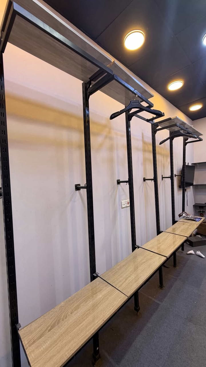 رفوف ملابس و احذية للبيع حجم ٦٠ للاستفسار المراسلة عبر الخاص


**إذا كنت صاحب هذا الإعلان وتريد حذفه لأي سبب، رجاءا أرسل رسالة إلى الدعم الفني**