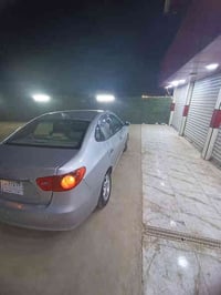 النترا ٢٠١٠ رقم وبسمي بيهة طخة خفيفة بل جاملغ الخلفي مصبوبغة حزام السع...