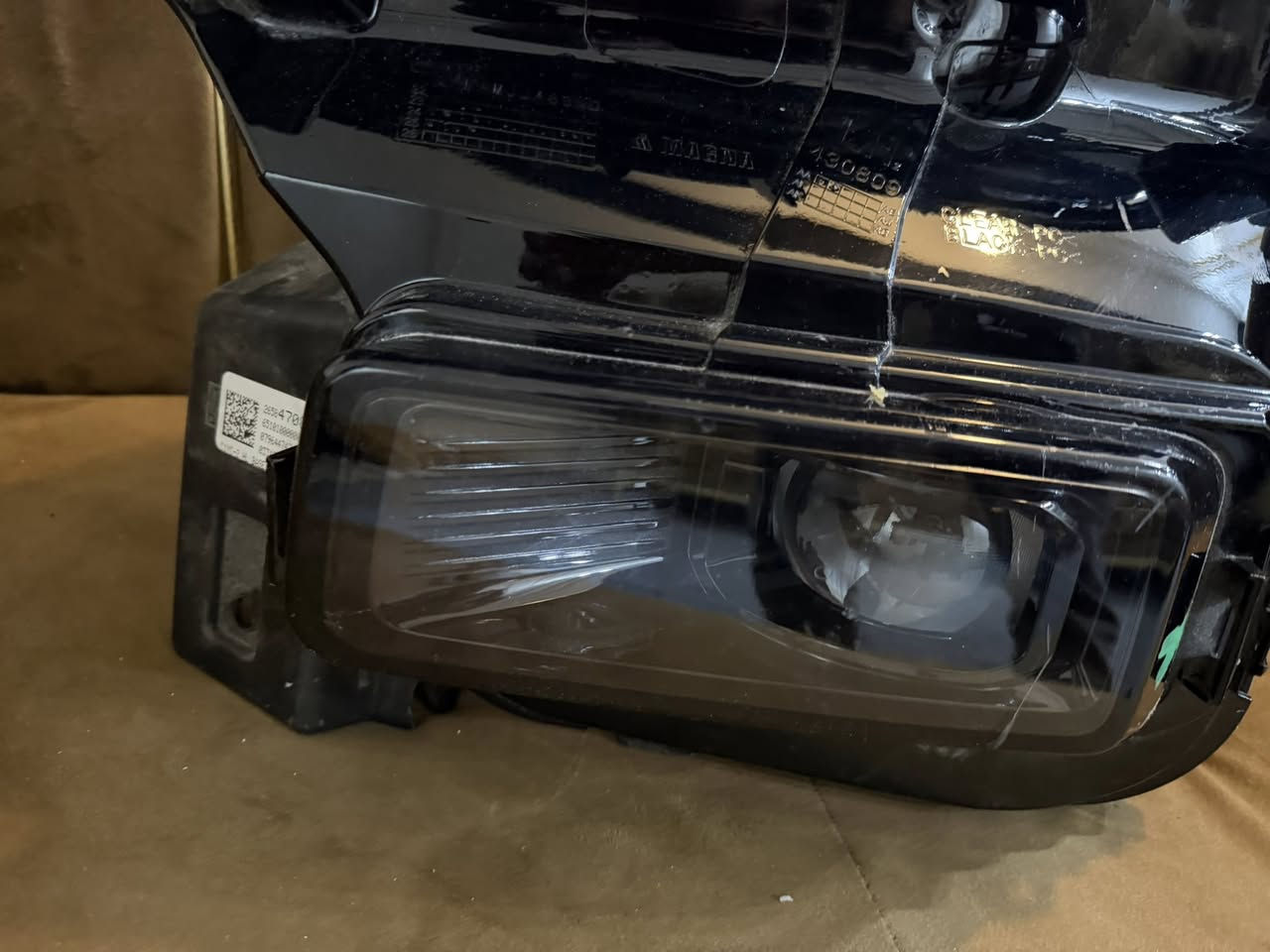 السلام عليكم
لايت يسار ترافيرز 24-26 امريكي تفصيخ 
نضيف كلش 
بعض الملاحضات بالصور 
***********
