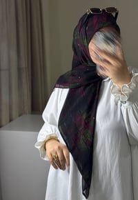 ربطة امارتي • جرجيت ستراس • قياس 110