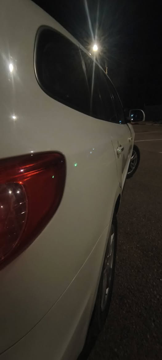 1) سنتافي 2010 للبيع او مراوس
2) رقم بغداد انكليزي 
3) ماشيه 186 قابله للزياده
4) 6 سندر
5) 7 راكب
6) محرك وكير كفاله
7) فور ويل
8) كشتات جلد 
9) تحكم ستيرن جهتين
10)فتحه سقف كهربائيه 3طكات
11)شاشه تاب 
12)كامره اماميه داش كام 
13)كامره خلفيه
14) بيها منظومة زنون
سونار مرفق في الصور
مكان سياره كربلاء المقدسة 
رقم موبايل *********** 
السعر 144 وبيها مجال
