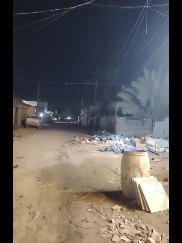 بغداد / سبع البور/ الألف 
~•~•~•~•~•~•~•~•~•~•~•
دار المساحة 100 متر طابق ونص لناء حديث
~~~~~~~~~~~~~~~~~
جنس العقار.
طابو ملك صرف على طابو الكاظمية 
~~~~~~~~~~~~~~~~~~
تفاصيل العقار داخل المقطع 
~~~~~~~~~~~~~~
سعر العقار.
72 مليون دينار (قابل للتفاوض)
~~~~~~~~~~~~~~~~~
للتواصل والاستفسار 
***********

