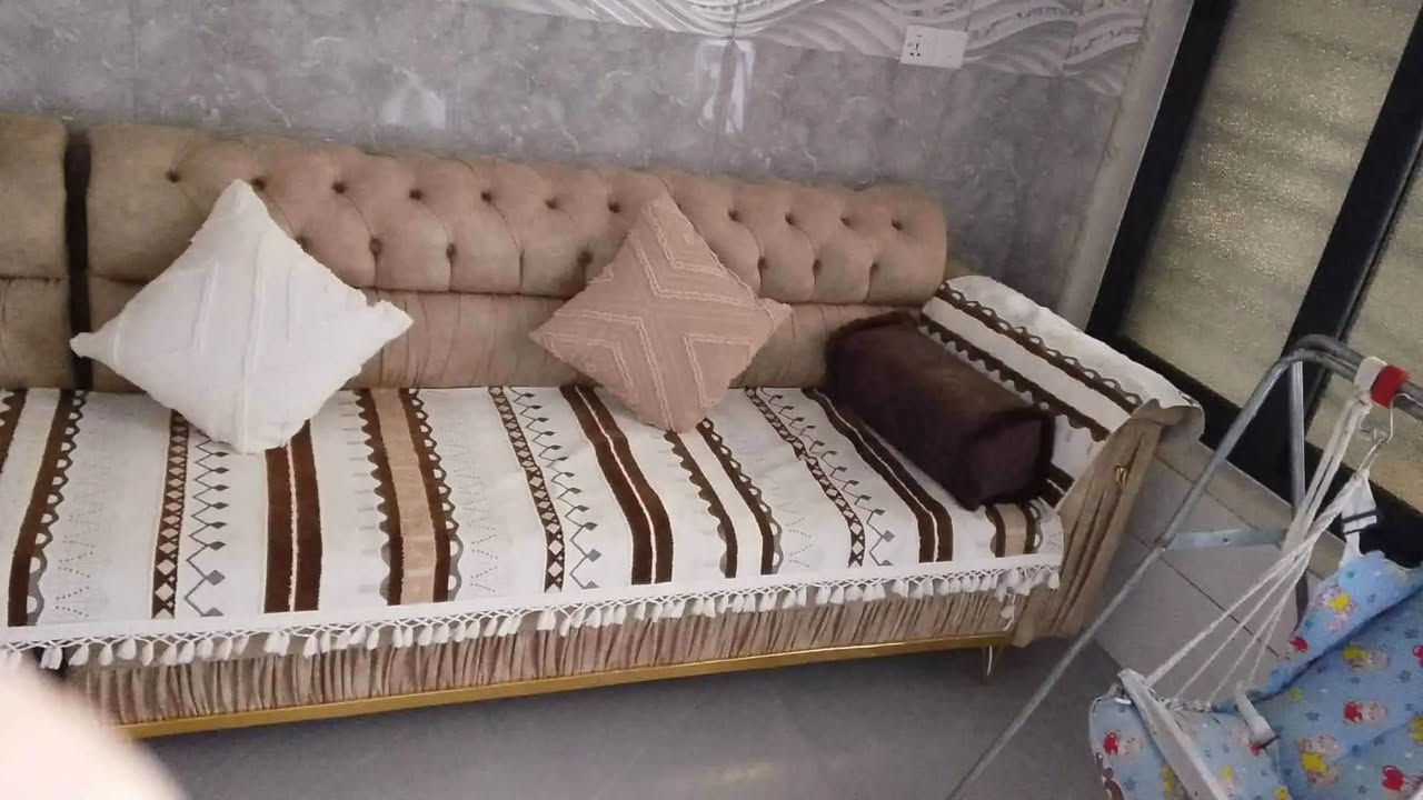 ديوان فصال عراقي خشب ثقيل بلوك ٩ امتار سعر ٥٠٠ الف قفل بدون كوشات وغطه


**إذا كنت صاحب هذا الإعلان وتريد حذفه لأي سبب، رجاءا أرسل رسالة إلى الدعم الفني**