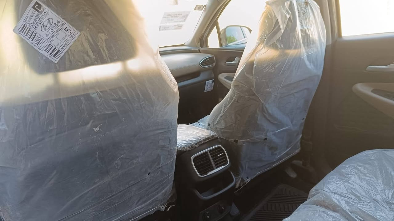 سنتافي موديل 19 ضرر تكمه البنص مبدله وبيه 4 قطع صبغ صور الحادث منشور وياها بيع أو  مراوس مكانه بغداد سبع البور وتوصل ع هذا رقم *********** بي واتساب
