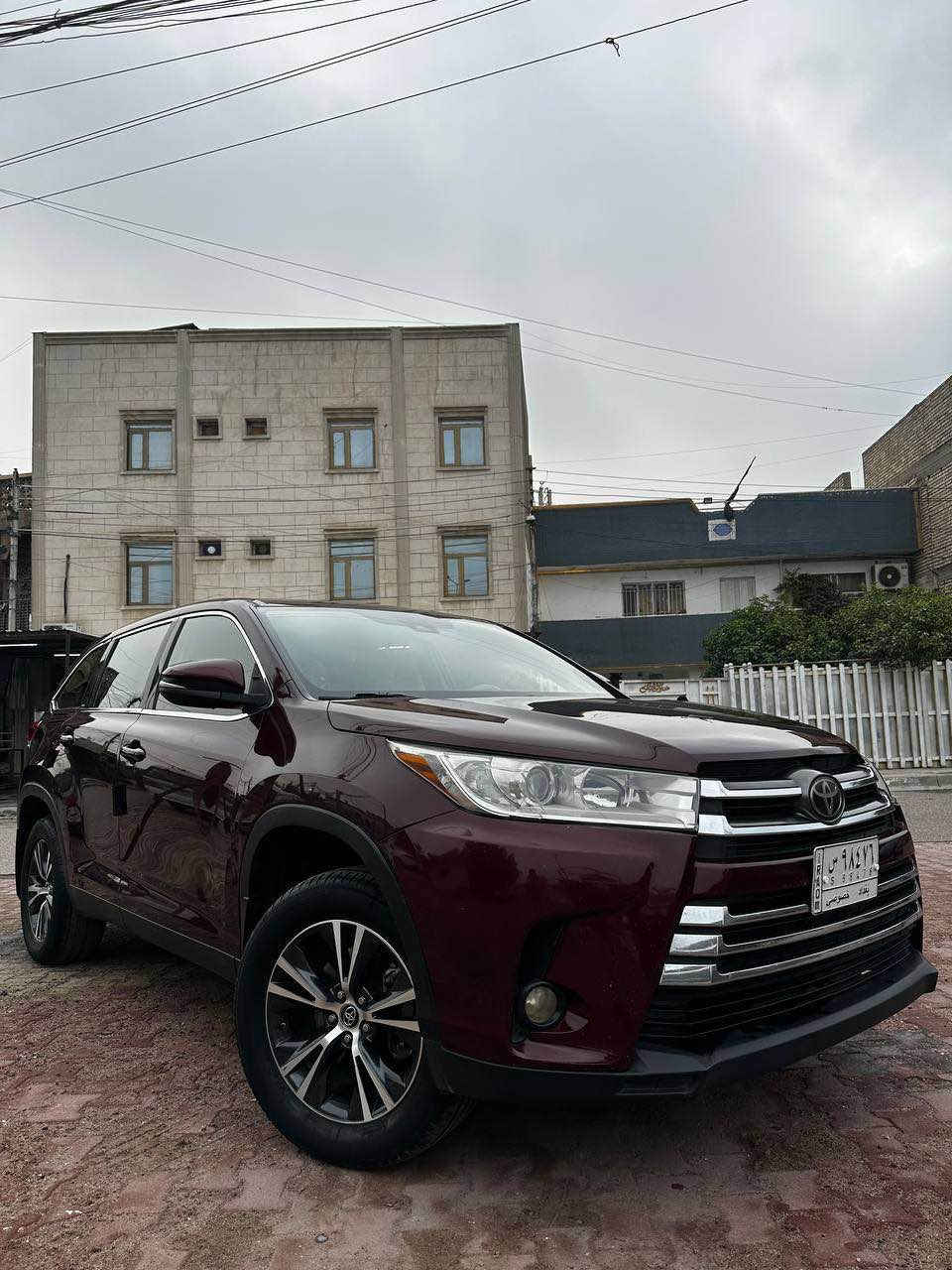 مكلف بالنشر اي استفسار اتصل عالرقم 
للبيع تويوتا هايلندر 
موديل 2019 وارد امريكي بدون حادث صور الحادث بالمنشور 
مواصفات اعتيادية 
مكان السيارة بغداد 
*********** بغداد, العراق
