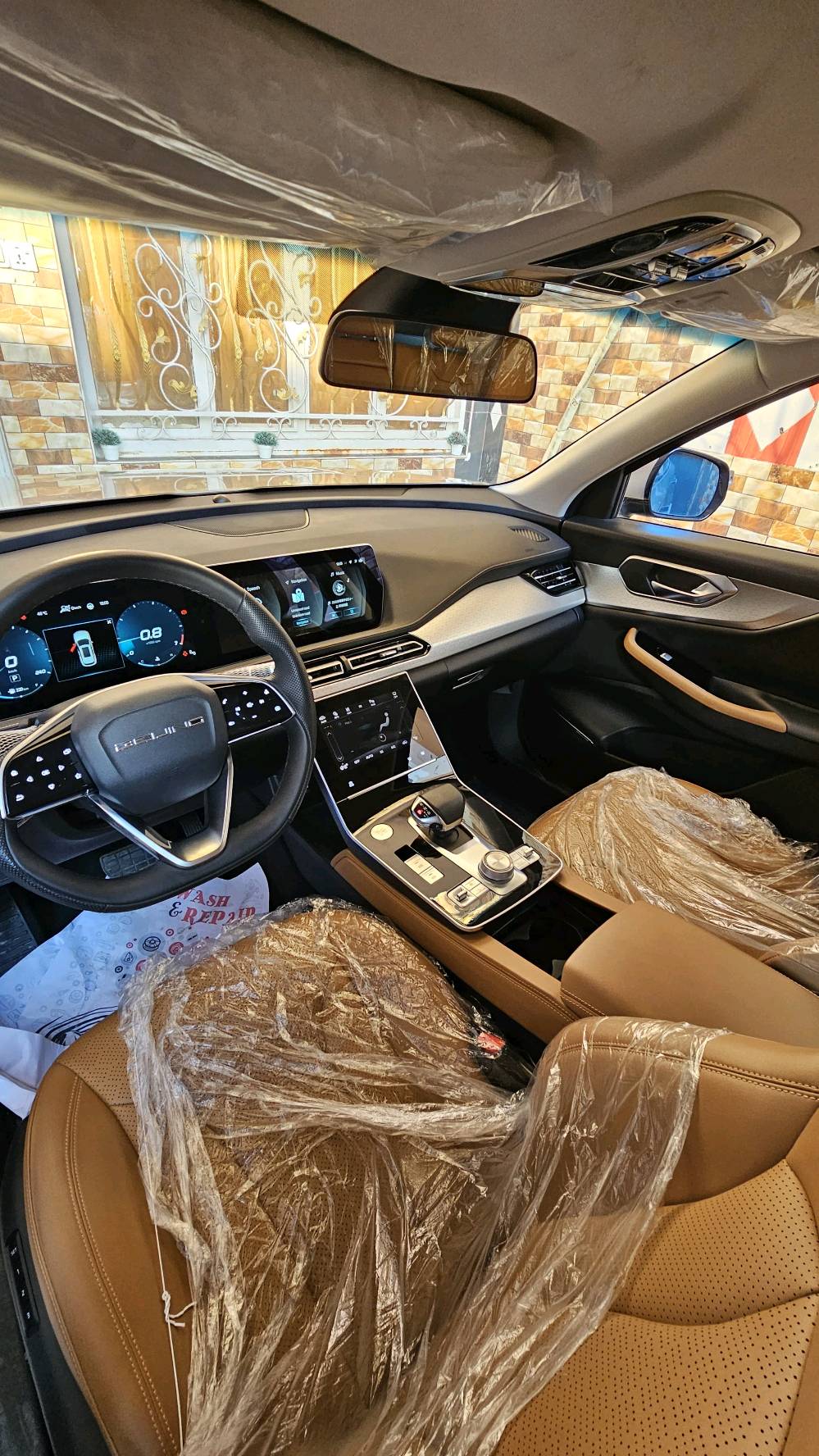 السلام عليكم سيارة حرة زيرو للبيع بايك x7 فول مواصفات موديل 2025 
الاستفسار اتصل على الرقم ***********

🔹 المحرك:
• 4 سلندر 1.5L تيربو
• القوة: حتى 185 حصان
• العزم: حتى 305 نيوتن.م
• ناقل حركة أوتوماتيك
• دفع أمامي

🔹 التجهيزات والراحة:
• شاشة وسطية كبيرة + شاشة عدادات رقمية
• مقاعد جلد فاخرة
• تشغيل بصمة
• تبريد أوتوماتيك لمس
• فتحة سقف بانورامية 
• إضاءة LED كاملة

🔹 الأمان:
• ABS + ESP
• مانع انزلاق
• مساعد صعود المرتفعات
• Auto Hold + فرامل يد إلكترونية
• وسائد هوائية
• حساسات و 9 كاميرات  محيطية
