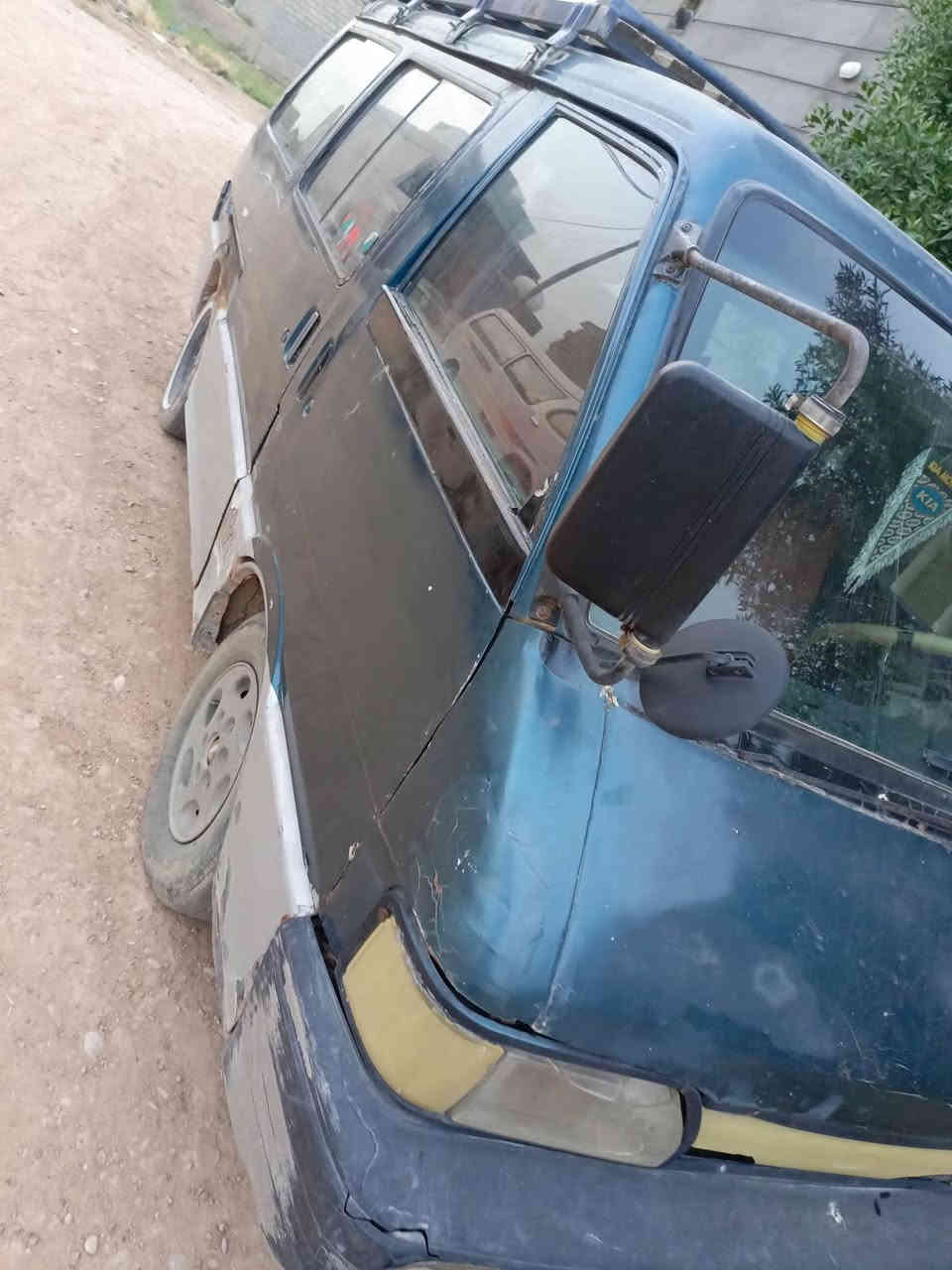 السلام عليكم  كيه بسته للبيع  التفاصيل السياره محرك كيم  الرقم احمر السياره با اسمي رقمه صلاح الدين  السعر 14 ورقه  رقم الهاتف  ***********
