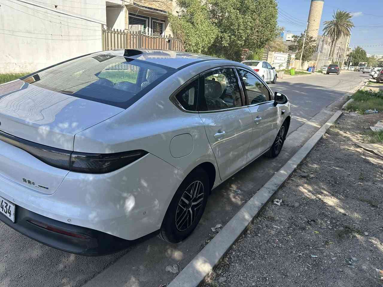 ‏يا الله سلام عليكم Sell فايف 2025 سيارة على وضع الشركة ماشية 6000 فول مواصفات 13 كاميرا كل شيء كهرباء فتحة رادارات رقم بغداد باسمي بيه بارد بالصندوق شبرين موضح الفيديو سعر ٢١و٣٠٠ عنوان بغداد حي الجهاد الأساتذة هاتف *********** أبو ليث
