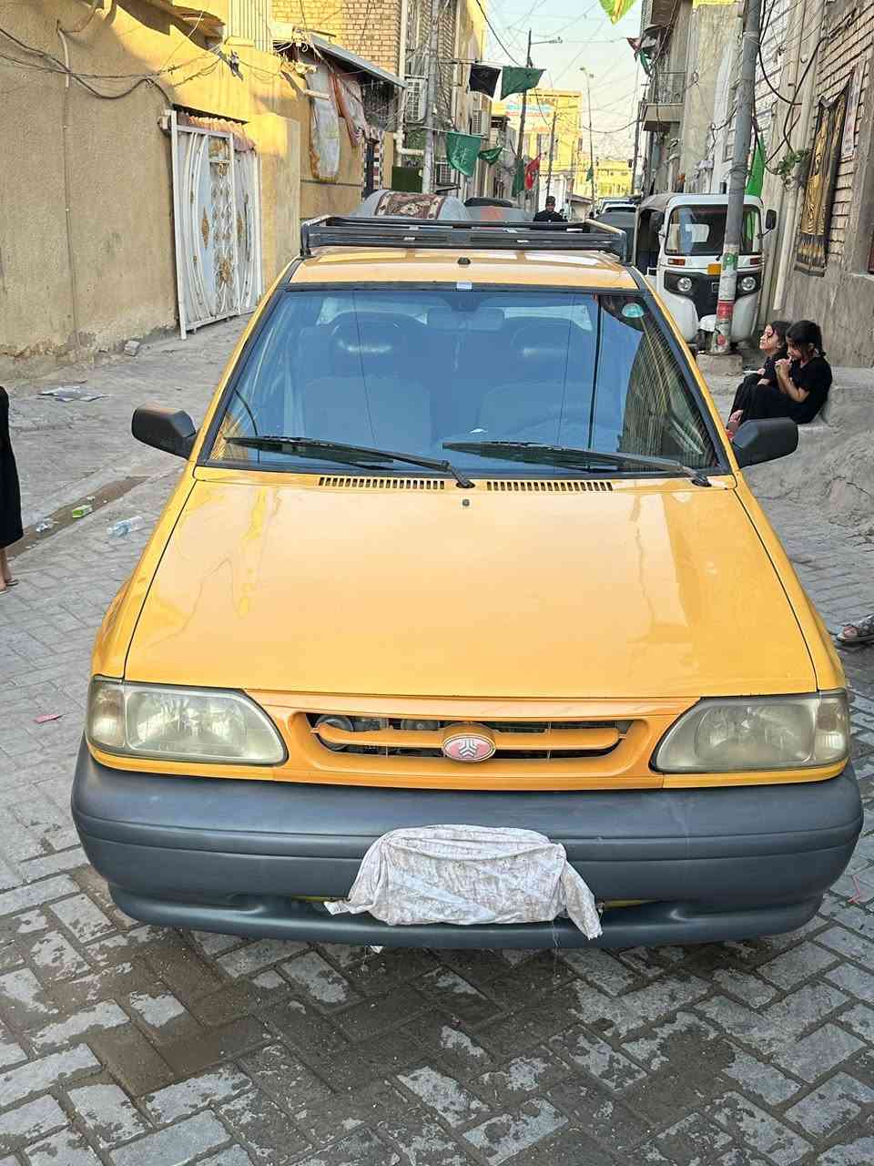 سايبه للبيع مديل ٢٠١٣ نضيفه سياره مكينه وكير جديد سعر ٢٨وبيها مجال وسياره بسمي تحويل ثاني يوم ***********
