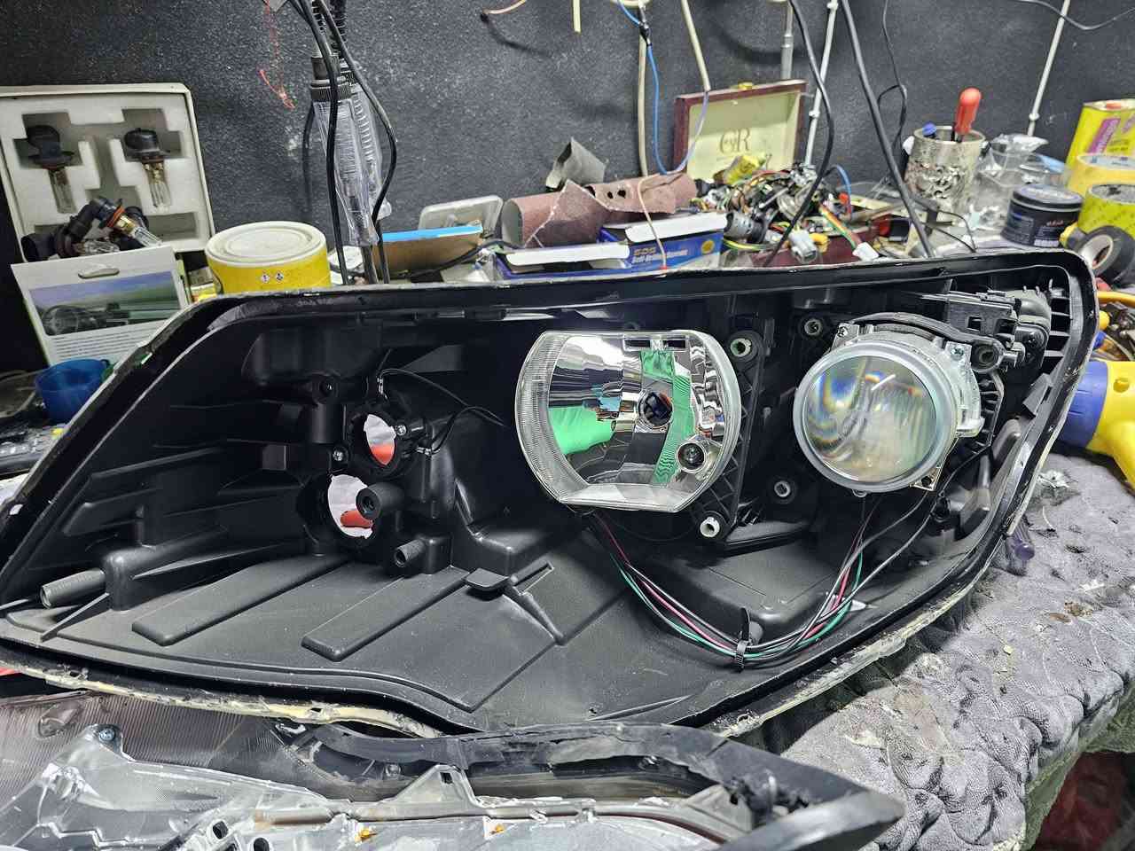 تخصص جراحا لايتات سيارات وعدسات سيارات 🚑🚑

🚗لقياده امنه وطريق مضيئ 🚙🚗وداع لعدم الرؤية في الطريق 
اجعل سفرك في اليل نهار 
متخصصين لزرع العدسات لجميع السيرات اناره نهار وضمان حقيقي 
اجعل الطريق سهل عليك سافر في الليل بكل ثقه وامان 🔥
🎥فيديو داخل المنشور توضيحي نبذه عن العمل 🎥
🔥Optmus للكماليات🔥
تخصص جراحت لايتات السيارت 
موقع موصل المصارف سايدين سعدي مهدي 
للاستفسار ***********
***********
