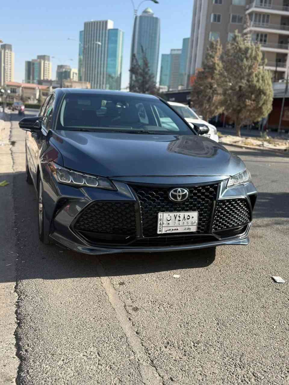 ‎السلام عليكم  
#بيع_مستعجل 
‎افلون  2020  XLE
 بدون ايرباك
‎محرك 3500
‎داتة شو 
‎كشنات  الامامية  تدفئة ‎ 
‎تبريد خلفي 
‎كراسي كهرباء  
‎رادرات من كل الجوانب        
‎توقف ذاتي 
‎هاند بريك بصمة 
‎اشاير بالمري 
‎ليتات الاماميه زنون بلاد 
‎البك لايت لد بلادي 
‎نظام صوت JBL 
‎تحكمات ستيرن من كل جهات 
‎مثبت سرعة
‎تحديد مسار  
‎ ماشية  61 الف mi 
 
حادثها جاملغ وبنيد  فقط يعني بدون    بدون لغد وبدون شواصي بدون ايرباك 
فقط جملغ مبدل 
‎رقمها بغداد تحويل مباشراً السعر  
21500$ ورقة
  بغداد المنصور  
مراسة على الخاص


**إذا كنت صاحب هذا الإعلان وتريد حذفه لأي سبب، رجاءا أرسل رسالة إلى الدعم الفني**